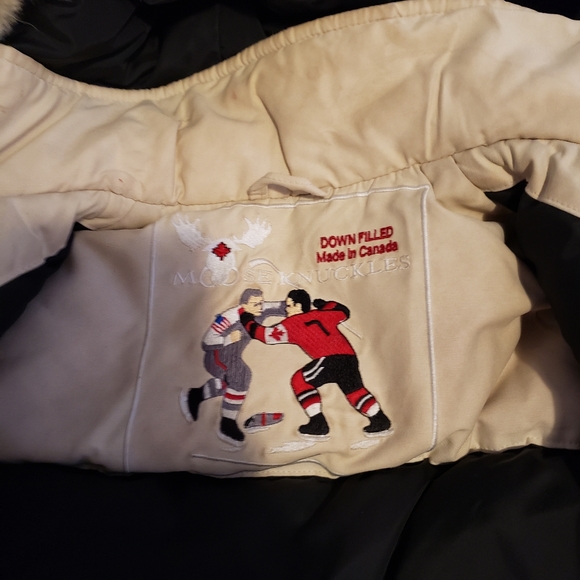 Moose Knuckles Jacket - Picture 2 of 4